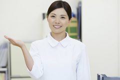 診療所の受付