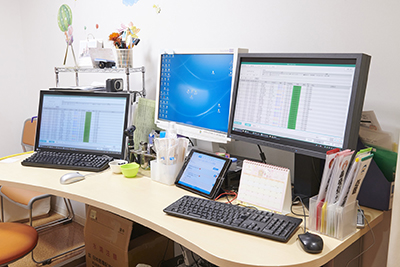 Two BrainBoxVIII Units Placed in the Examination Room
MELP Web Interview Tablet Positioned in the Center